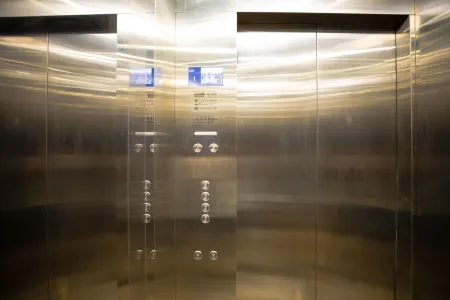 Zhijiang Xinzeya City Express Hotel