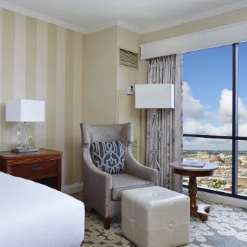Hilton New Orleans Riverside