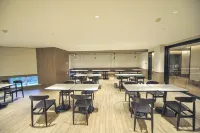 HanTing Hotel (Jiyuan Municipal Government Powerlong Plaza) - ที่มีที่จอดรถ