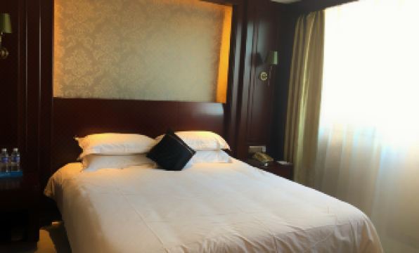 Huarui Sheng'Oudun Hotel