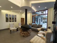 Meet Xilan Karp (Longshan Jabala Scenic Area) فنادق في لونغ شان