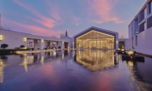 รีสอร์ทไอเดอริ โมกันซาน ตงกวนจวง