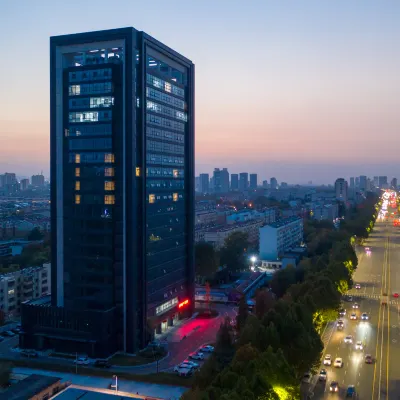 Lavande Hotel (Linzi Courtyard Government of ZiBo City) Hotel berhampiran Memorial Temple of Jiang Taigong