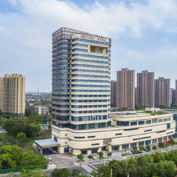 Mercure Changshu Riverside Hotel