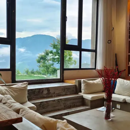 Yi Shuang Ren Hostel
