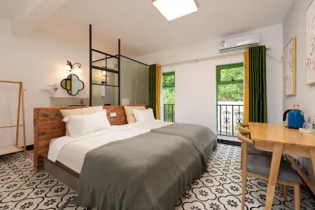 Shenzhen Yulin Mountain Residential Residence Отели рядом с достопримечательностью «Международная прибрежная туристическая зона Сичонг»