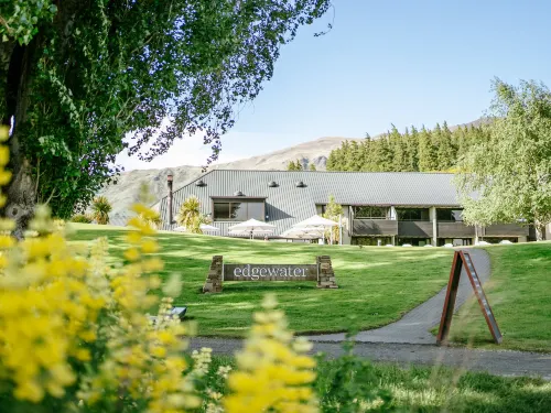 Edgewater Hotel Hotels in Wanaka