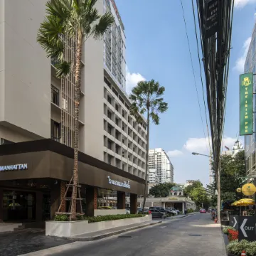 Manhattan Hotel Bangkok Отели рядом с достопримечательностью «Торговый центр Terminal 21»