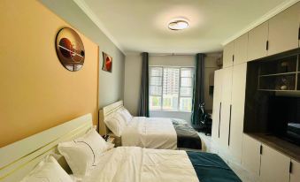 Manyue Space Creative Cinema Hotel (Wuhan Dongxi Lake Polar Ocean Park Changqingcheng Metro Station)
