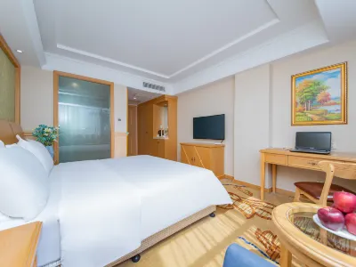 Vienna 3 Best Hotel (Yingshan Bus Station) Hotels near Sijihuahai Zhonghua Garden Scenic District