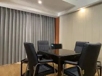 Jishou second quarter Holiday Hotel