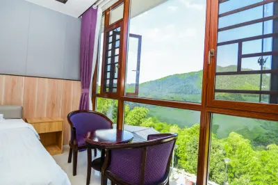 Longfeng Holiday Villa