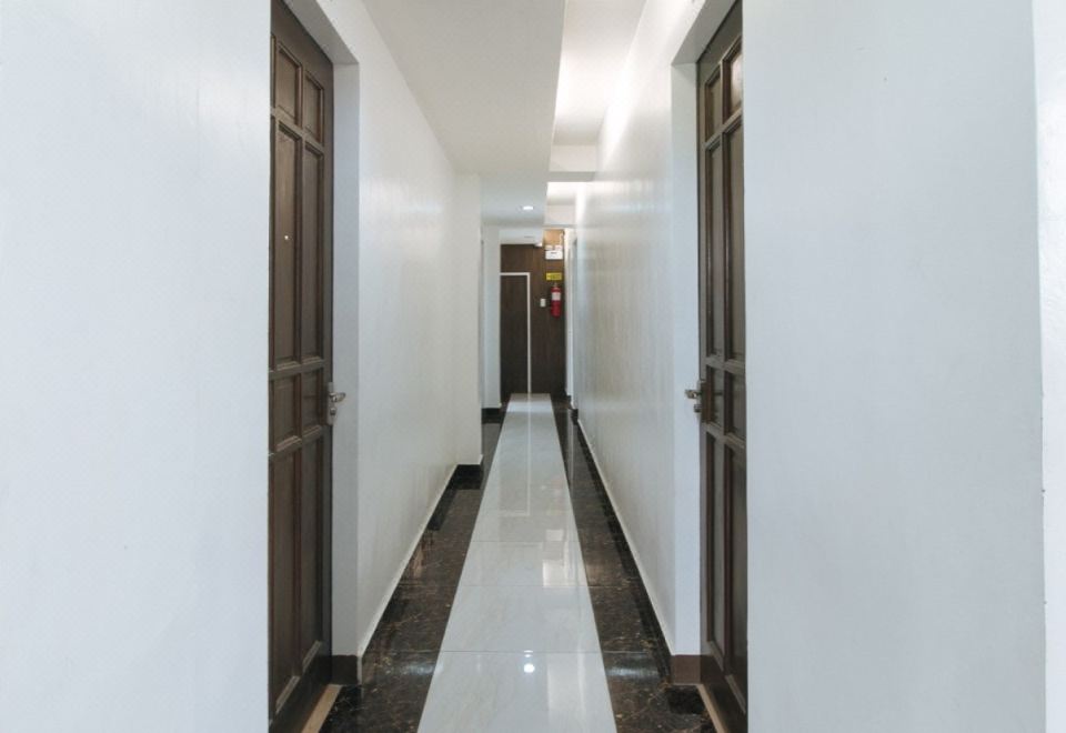 일로일로 호텔 로비 또는 프런트 데스크 이미지