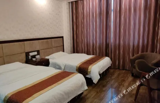 滎經鑫泰商務酒店