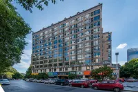 Echarm Hotel (Changsha Yuelu Mountain Lake Dacaiyuan Campus) Hotels in Changsha