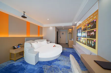 IELTS LTECH International Hotel (Haifeng Ketang Jewelry Market)