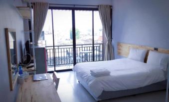 Rinrada Loft Resident