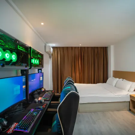 Huichang Xifeng E-sports Hotel
