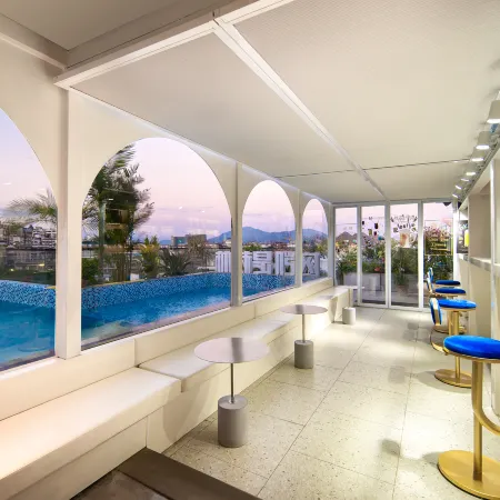 Global Village Elegant Lijiang Hotel (Guilin Two Rivers and Four Lakes Xiangbishan Branch)