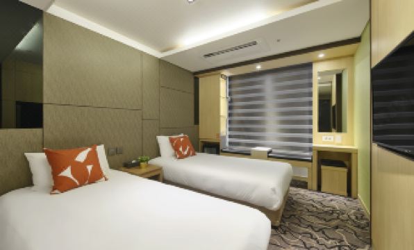 6. 제주 그레이스 ..