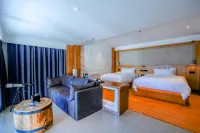 Gaer Manor Starry Sky City Homestay