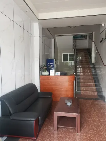 Longshan Kunming Apartment Отели рядом с достопримечательностью «Rebala Scenic Area»