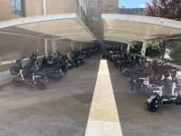 清雅軒ホテル(呂梁第一人民病院店) - 駐車場