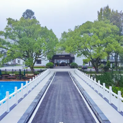 ZhongCheng Mountain Villc Hotels near Sanyuan Well