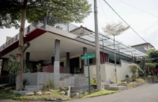 Teras Teduh Warm Pool & Mountain View Villa