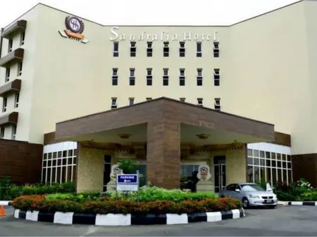 Sandralia Hotel