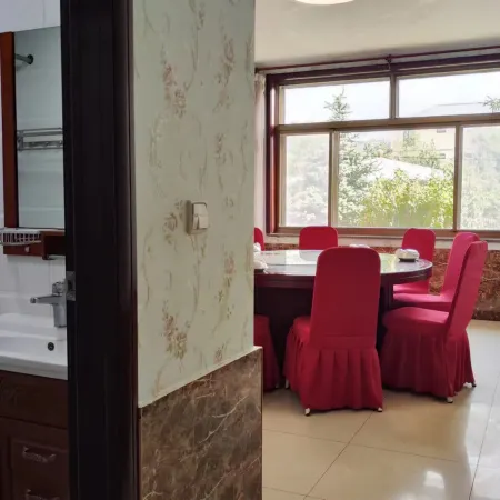 Jusheng Health Town Homestay