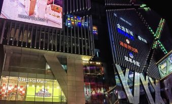 TP E-sports Hotel (R&F Haizhu City Jiangnan West Subway Station Branch)