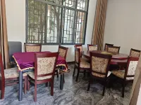 Ludian No Goodnight Pavilion Homestay - servizio colazione
