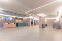 HanTing Hotel (Suizhou Shunjing Avenue Shidai Square)