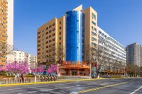 Vienna Hotel (Tianshui Center Square People's Park) Hotels near Li Guang Tomb