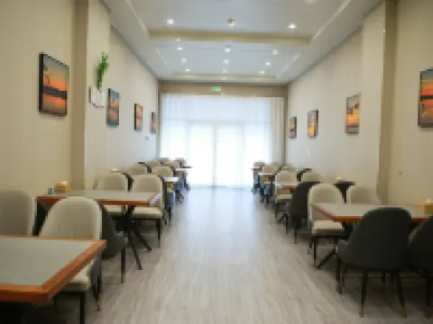 Mingjia Business Hotel Hoteles en Nehe