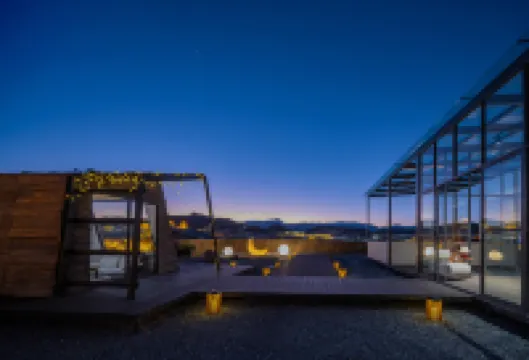 CRUE庫裏藍 | 嶼川典藏·供氧觀景酒店（香格里拉獨克宗古城店）