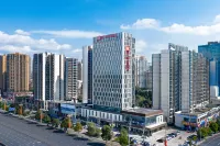 Hilton Garden Inn Leshan  shizhong