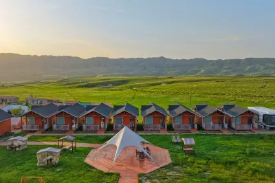 Tekes Shanjian Yunhai Homestay Hotels near Kalajun National Park