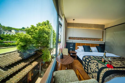 Pinyue Design Guesthouse (Wenlan Bridge Scenic Area)