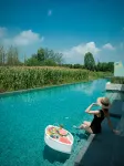 Liubai Homestay Hotels in Huaiyuan