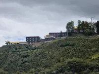 Daofu Qupa · Moshitan Camping Hotel - Dağ Manzaralı