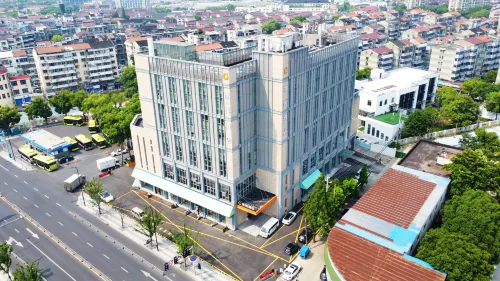 Chengyue Hotel (Changzhou Qingfeng Park)