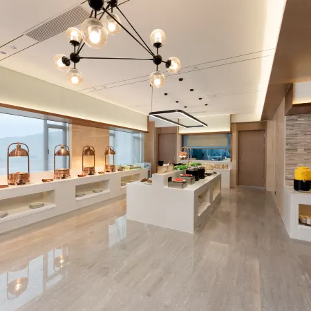 LAVANDE Hotel(Sayram Lake Tourist Center)