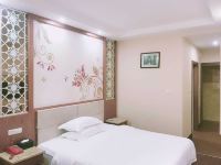 来宾香洲宾馆 - 标准大床间