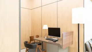 02068120007qc1amrE5DE R 320 180 R5 D