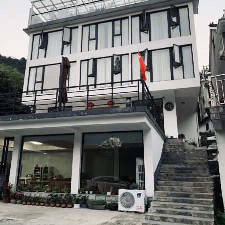 Wanglu Guesthouse Отели рядом с достопримечательностью «Fuchunjiang Hospital»