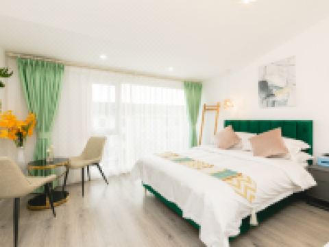 上海邂逅浪漫民宿 - 邂逅十二月