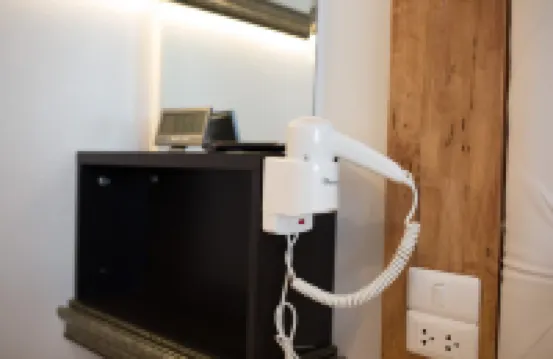 ไอบุ๊คกิ้ง แทรมส์ สแควร์