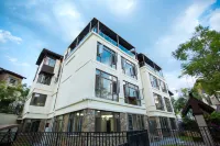 Jinghong Manqing Bed and Breakfast Hotels in Jinghong